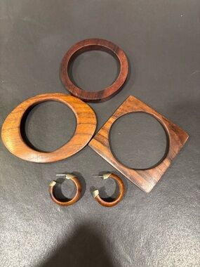 Wood bracelets & Hoop Earrings  - walnut or teak vintage boho 1970s?
